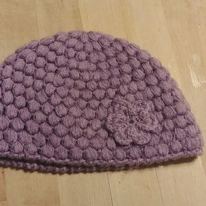 Knit hat with flower